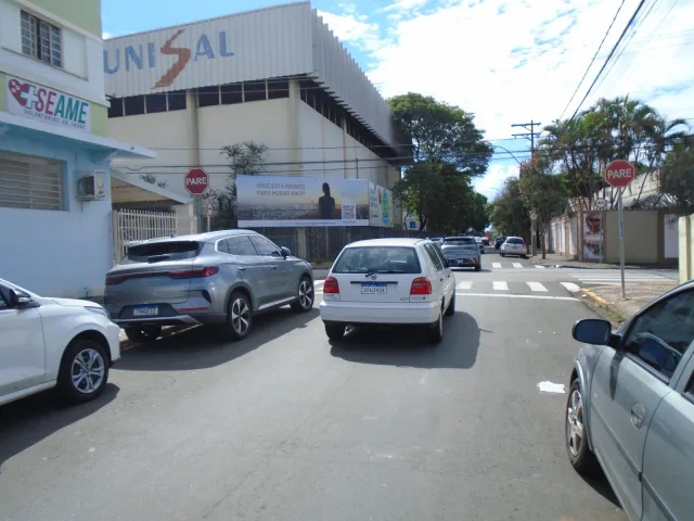 Outdoor 9 x 3 metros da Ideal OOH em avenida de Americana